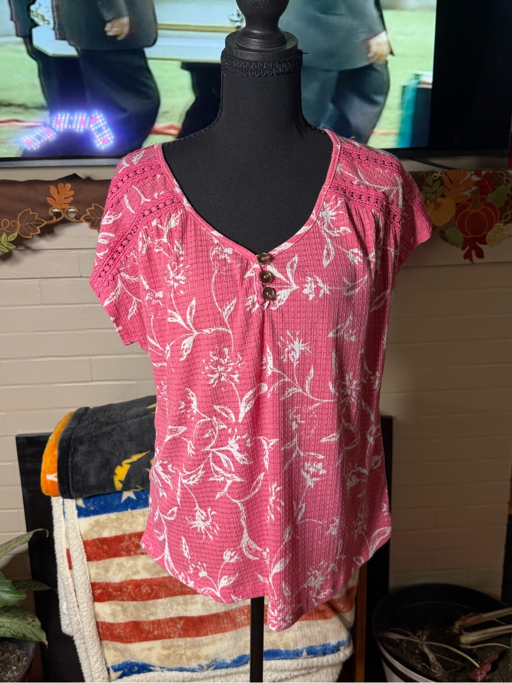 Pink Floral Short Sleeve V-Neck Top with Button Detail